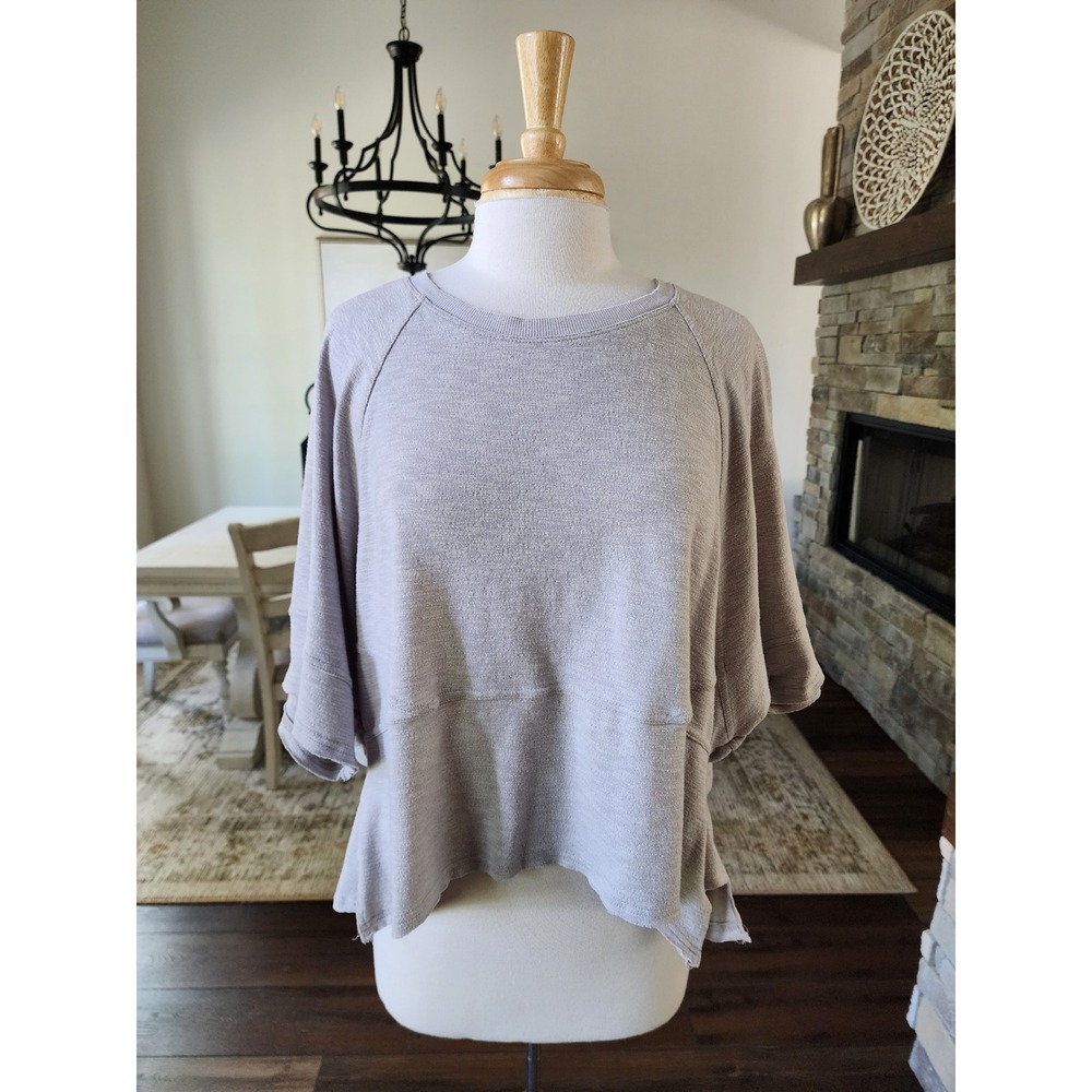 Boutique Gray Short Sleeve Boxy Raw Hem Sweatshirt Top M Lounge